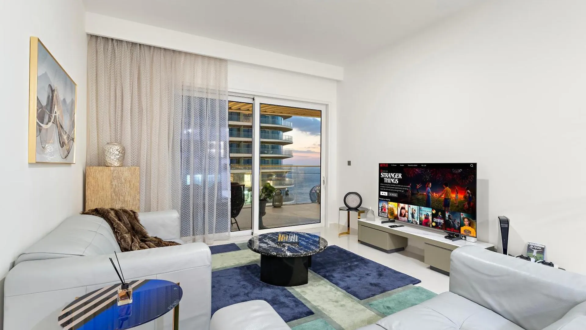 Fendi 1Br With Panoramic Sea View Apartment Dubai